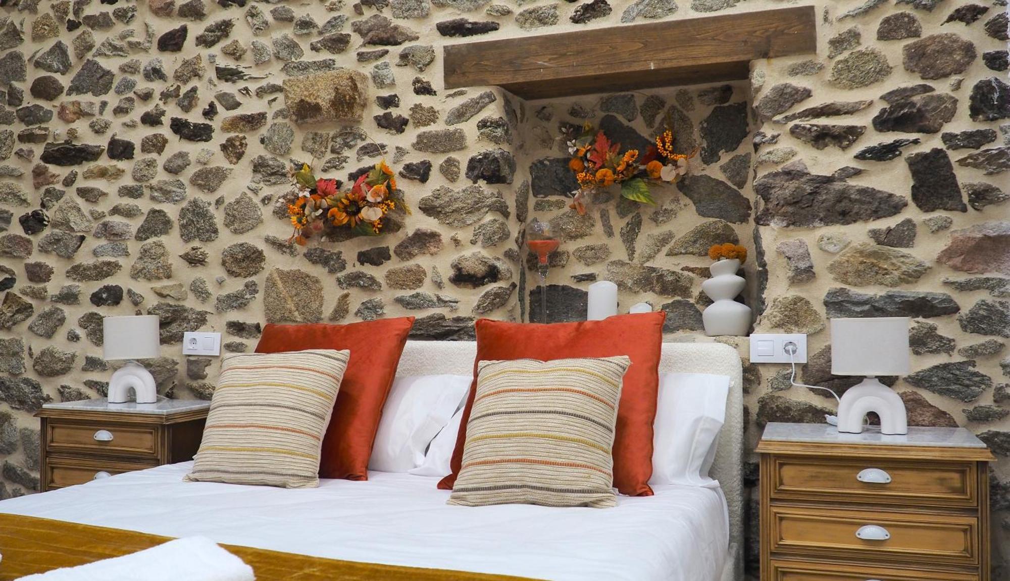 Apartamentos Muralla Sacra Sober Екстериор снимка