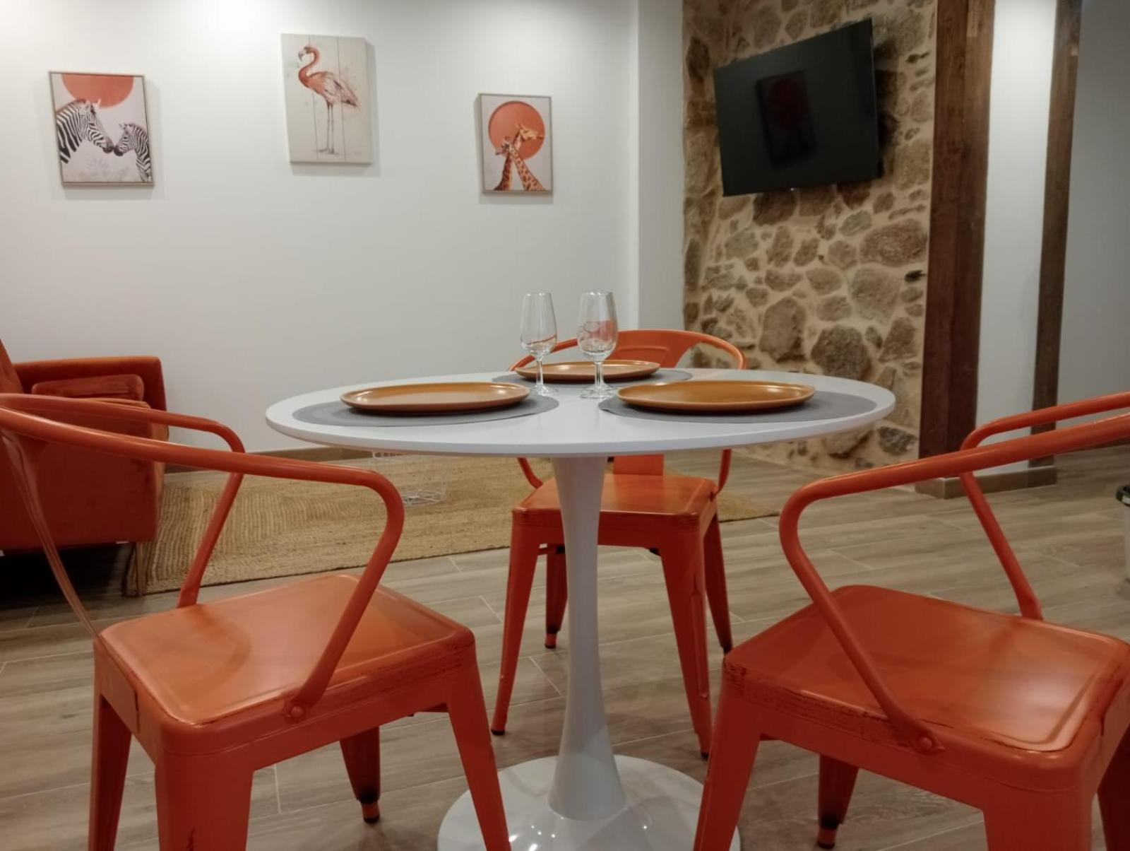 Apartamentos Muralla Sacra Sober Екстериор снимка
